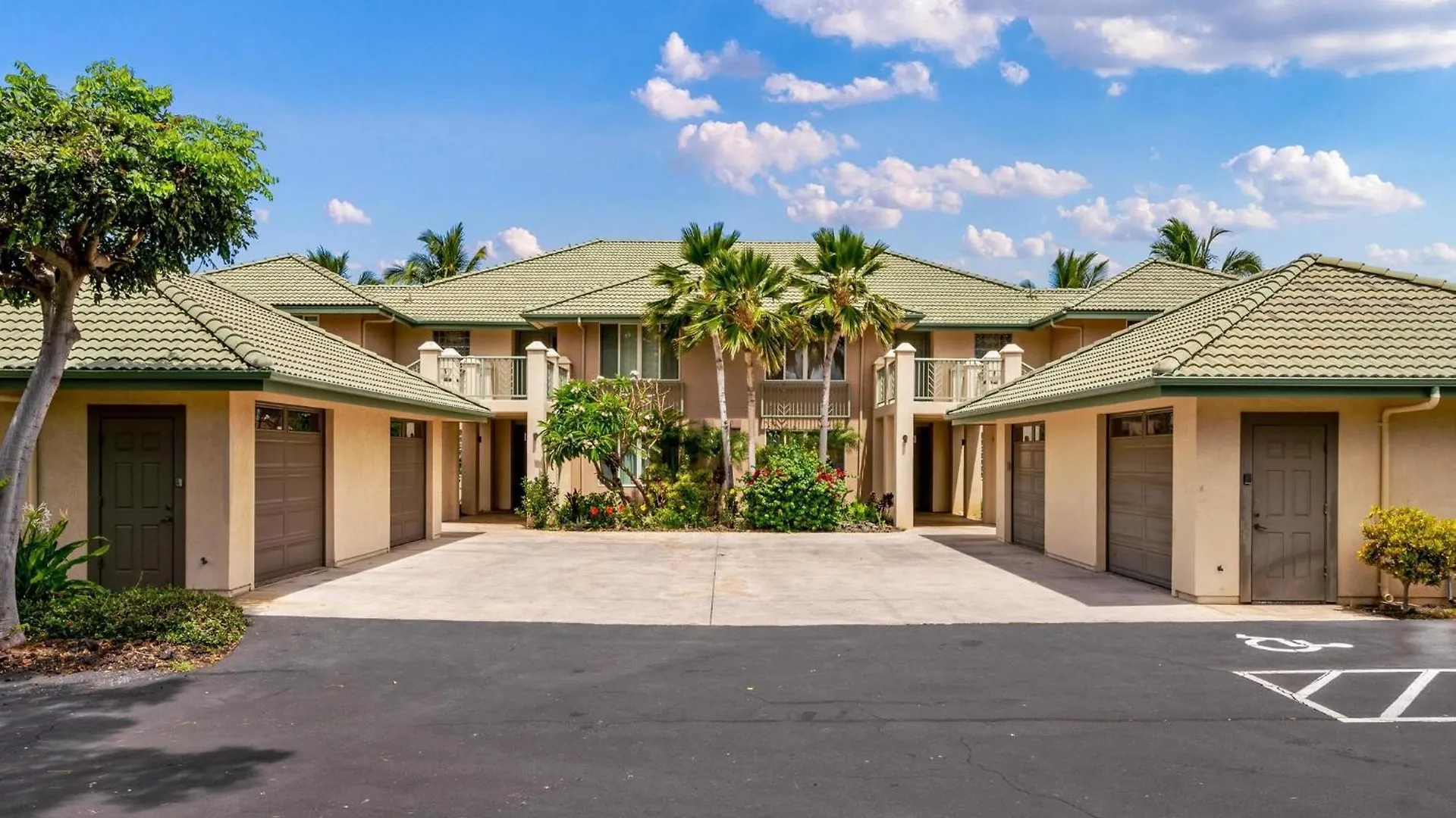 Big Island Waiulaula At Mauna Kea By Coldwell Banker Island Vacations Hapuna Beach